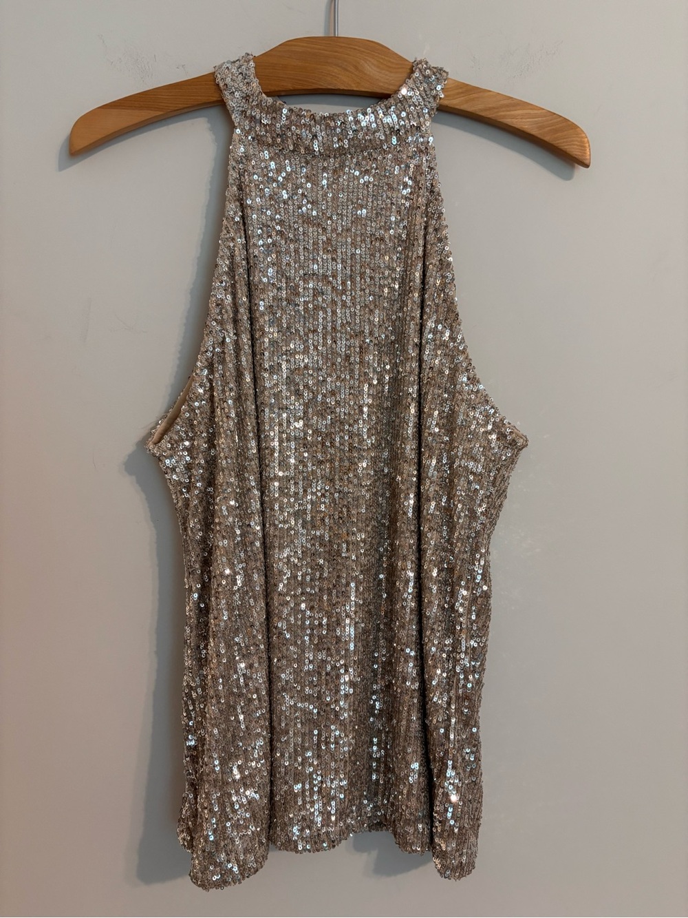 Cable & Gauge NWT cream sequined halter top